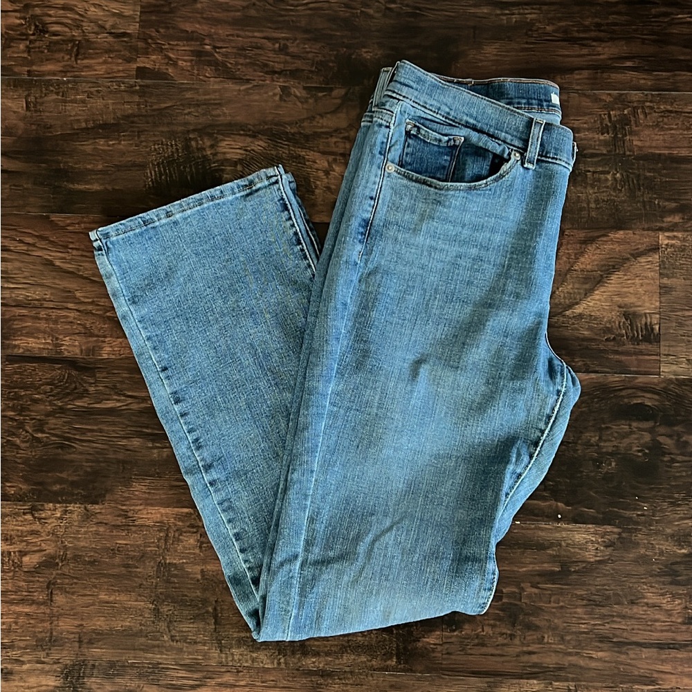 Levi’s Classic Bootcut Light Wash